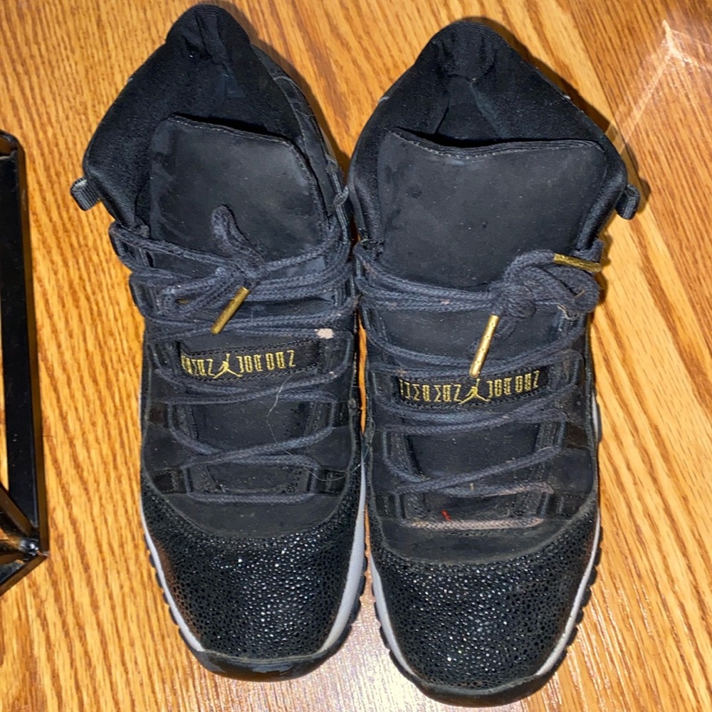 2 FOR 30 limited sneaker deal ! Sparkly Jordan’s